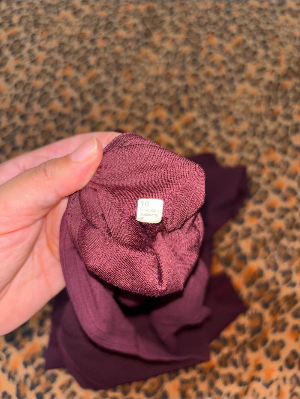 Lululemon - Picture 3 of 5